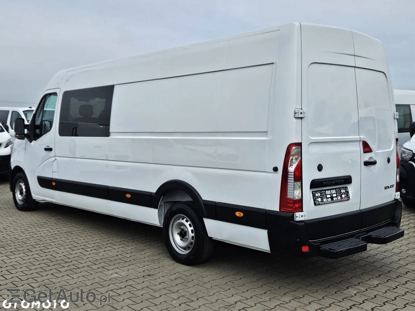 RENAULT Master L4H2 Business DBL