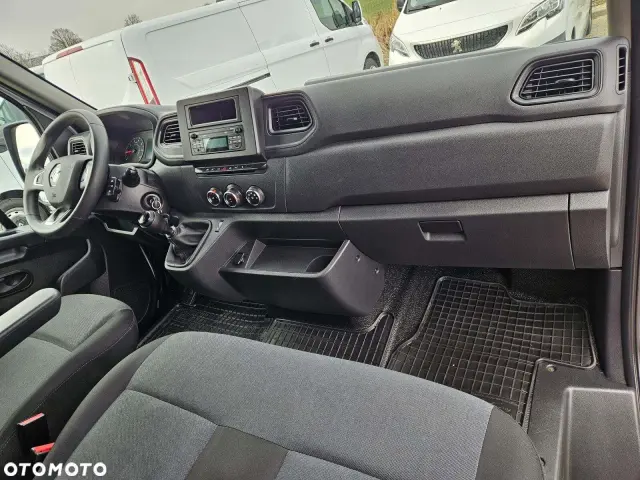 RENAULT Master L4H2 Business DBL