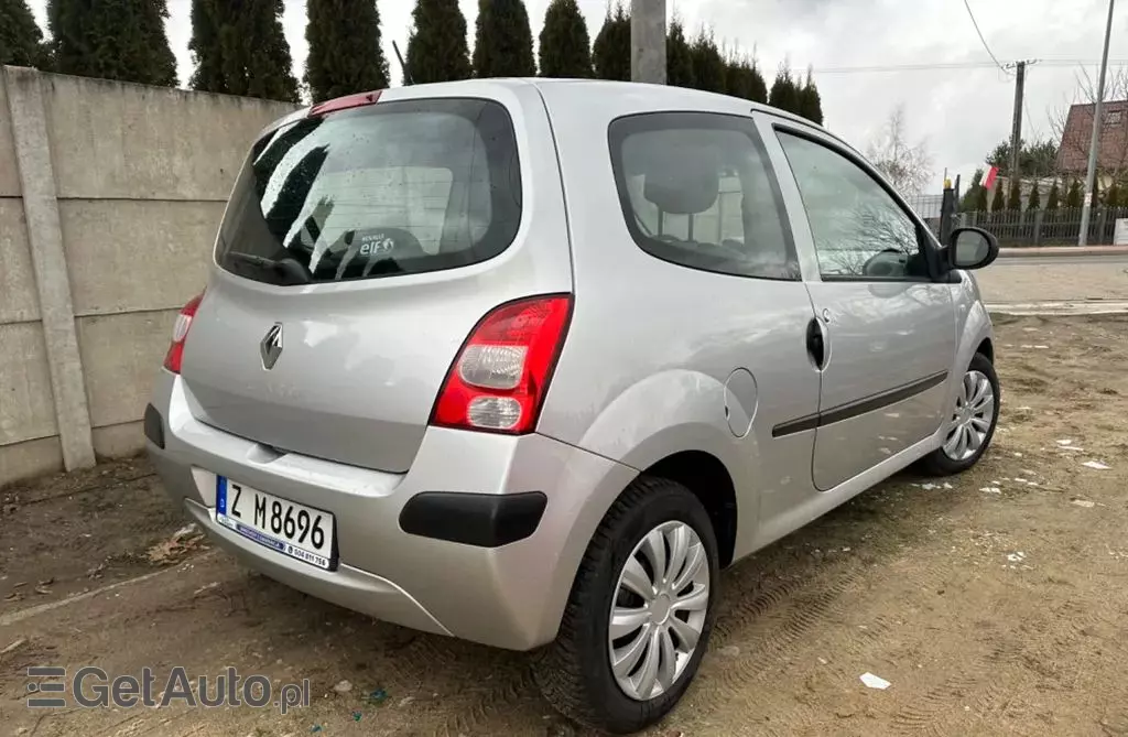 RENAULT Twingo 