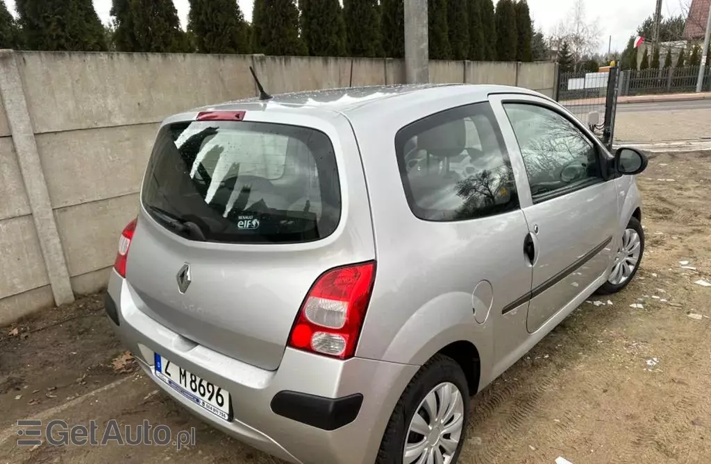 RENAULT Twingo 