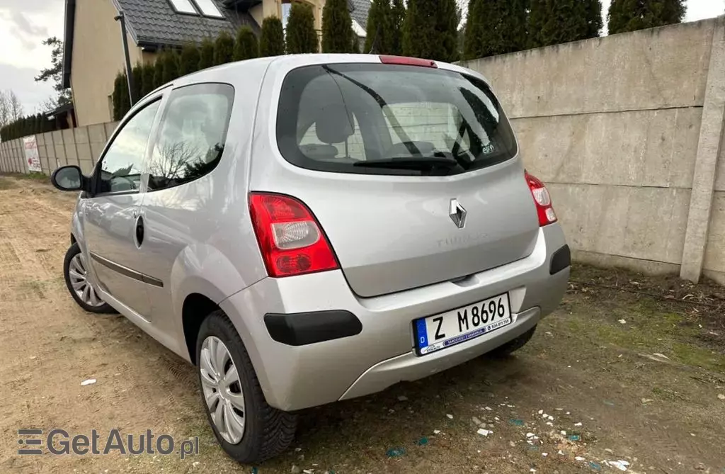 RENAULT Twingo 