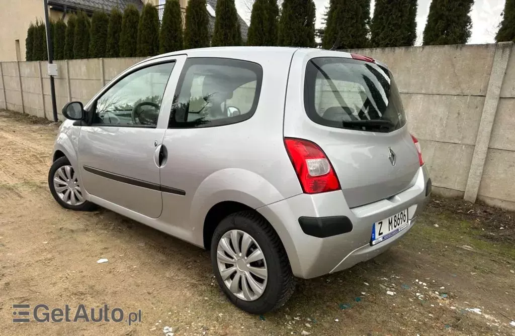 RENAULT Twingo 