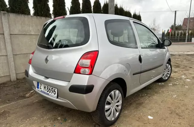 RENAULT Twingo 