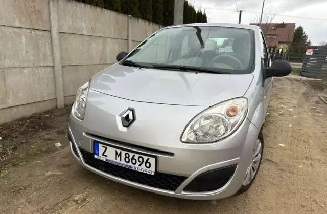 RENAULT Twingo 