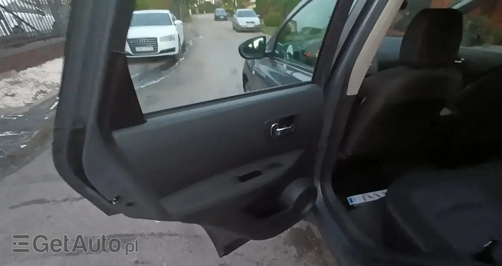 NISSAN Qashqai 1.6 acenta