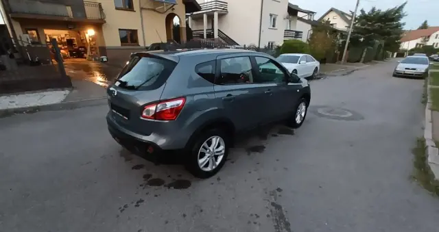 NISSAN Qashqai 1.6 acenta