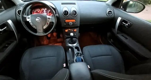 NISSAN Qashqai 1.6 acenta