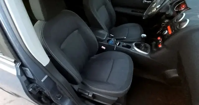 NISSAN Qashqai 1.6 acenta