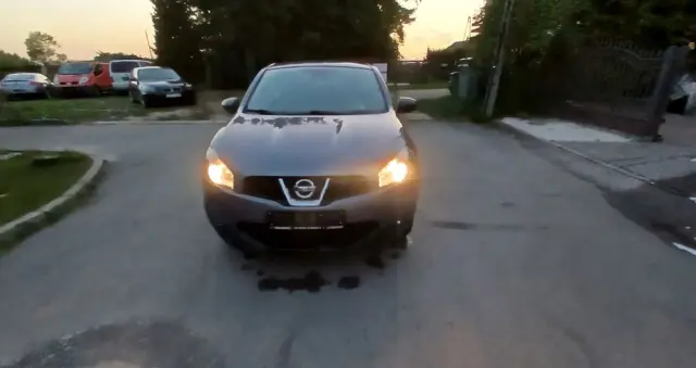 NISSAN Qashqai 1.6 acenta