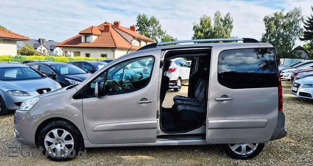PEUGEOT Partner Tepee 110 Family