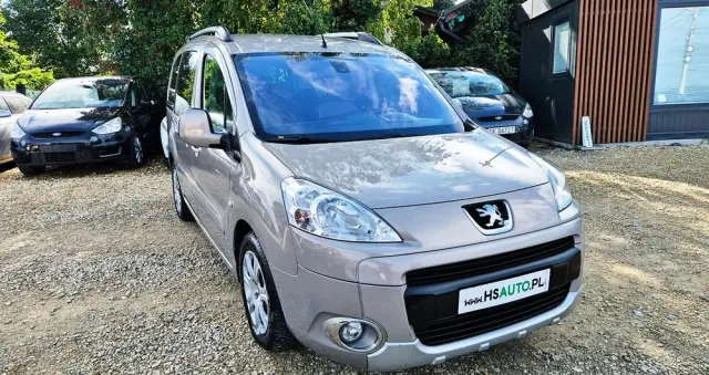 PEUGEOT Partner Tepee 110 Family