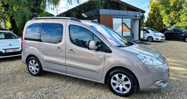 PEUGEOT Partner Tepee 110 Family