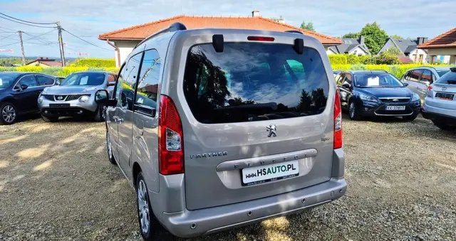 PEUGEOT Partner Tepee 110 Family