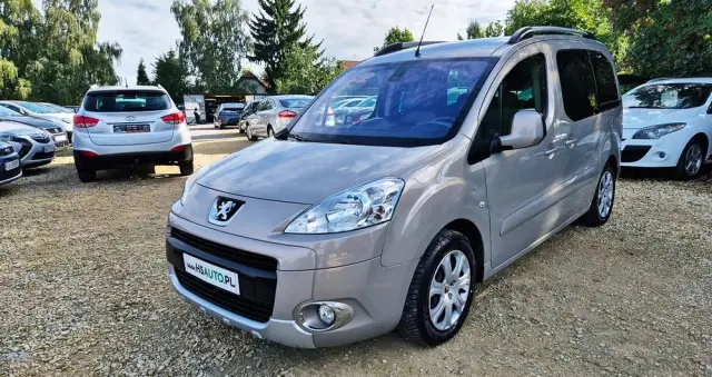 PEUGEOT Partner Tepee 110 Family