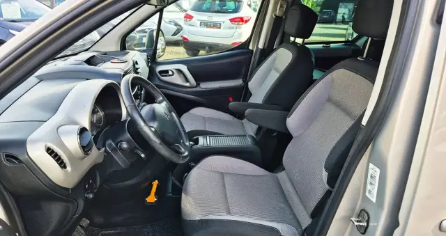 PEUGEOT Partner Tepee 110 Family