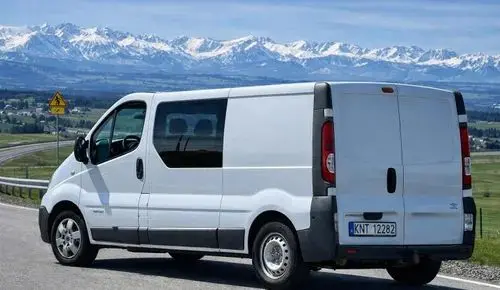 RENAULT Trafic 