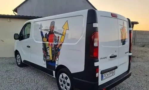 RENAULT Trafic 