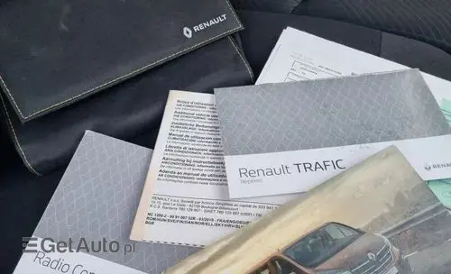 RENAULT Trafic 