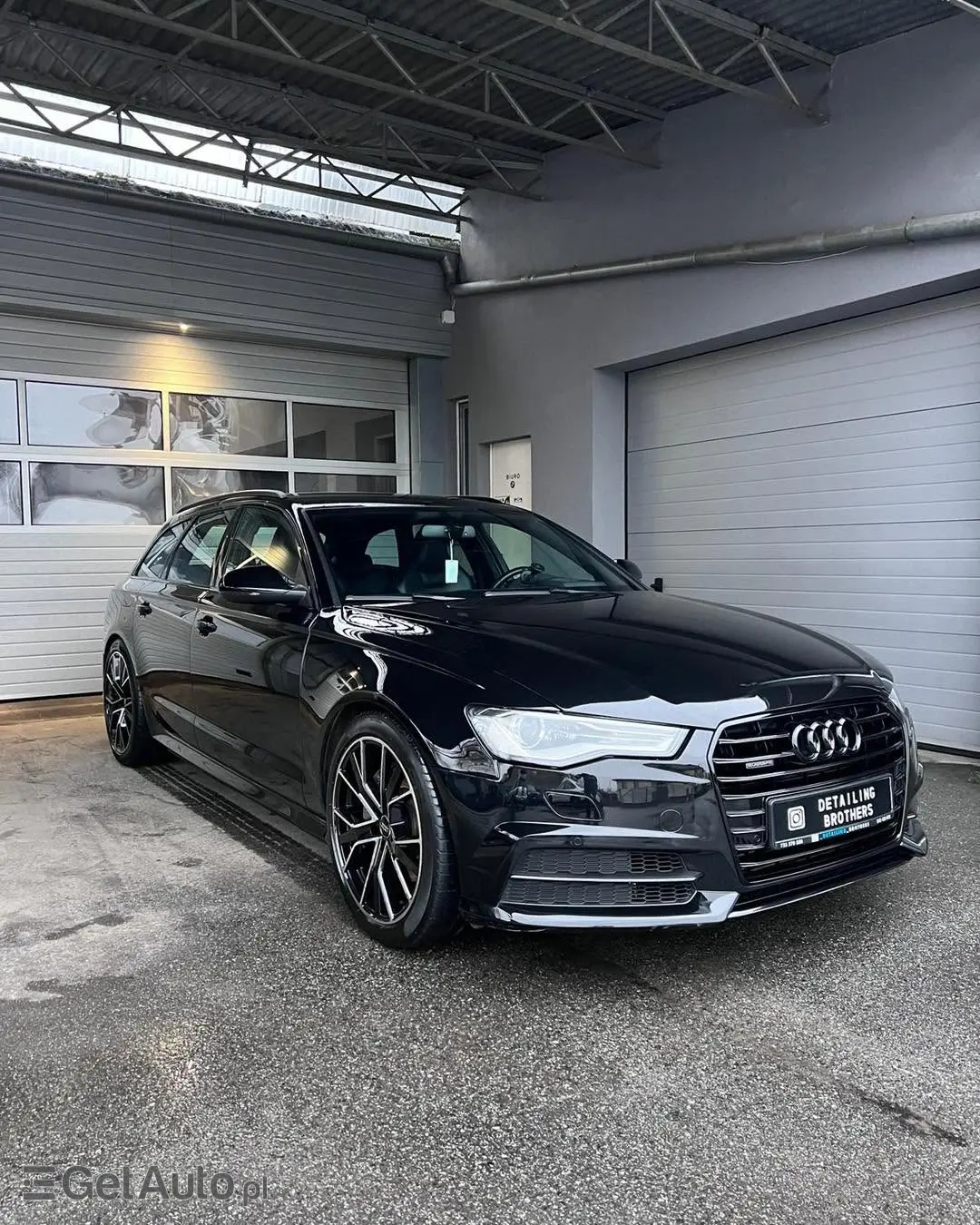AUDI A6 Avant S tronic