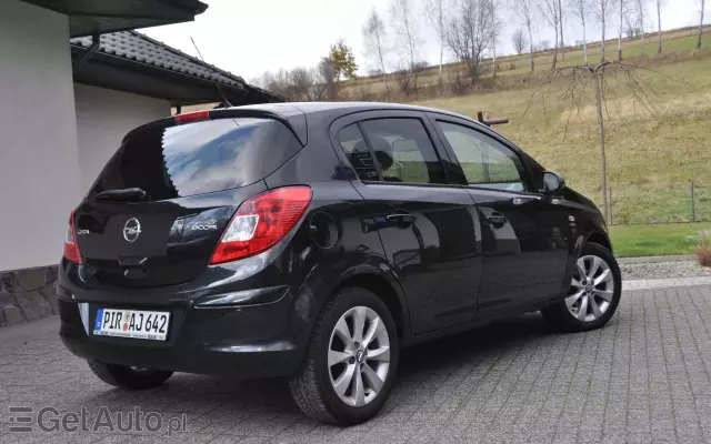 OPEL Corsa 1.2 16V EcoFLEX Active