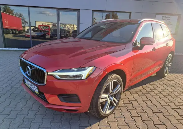 VOLVO XC 60 T5 AWD Geartronic Momentum