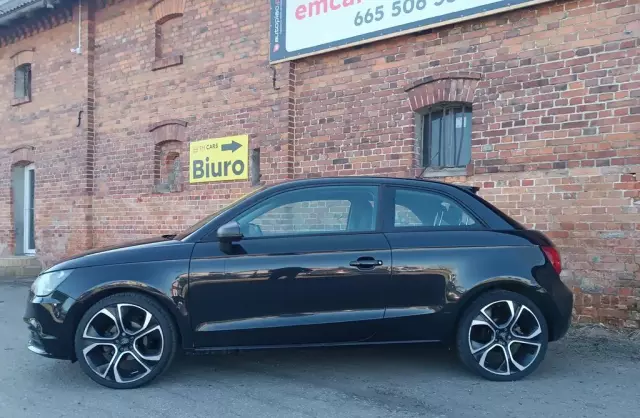 AUDI A1 