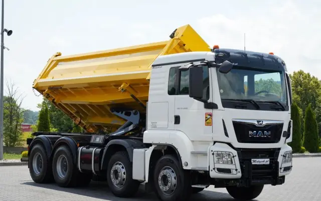 MAN TGS 41.460 / 8x4 / WYWROTKA / 2 STRONNA / BORDMATIC / HYDROBURTA / MEILLER KIPER /  / OPONY 100% / EURO 6 / 2017 R / SPROWADZONA 