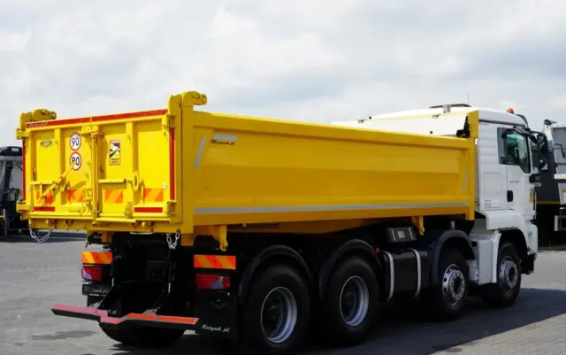 MAN TGS 41.460 / 8x4 / WYWROTKA / 2 STRONNA / BORDMATIC / HYDROBURTA / MEILLER KIPER /  / OPONY 100% / EURO 6 / 2017 R / SPROWADZONA 