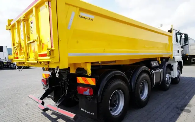 MAN TGS 41.460 / 8x4 / WYWROTKA / 2 STRONNA / BORDMATIC / HYDROBURTA / MEILLER KIPER /  / OPONY 100% / EURO 6 / 2017 R / SPROWADZONA 