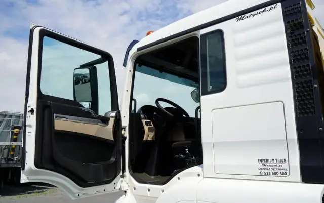 MAN TGS 41.460 / 8x4 / WYWROTKA / 2 STRONNA / BORDMATIC / HYDROBURTA / MEILLER KIPER /  / OPONY 100% / EURO 6 / 2017 R / SPROWADZONA 