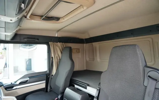 MAN TGS 41.460 / 8x4 / WYWROTKA / 2 STRONNA / BORDMATIC / HYDROBURTA / MEILLER KIPER /  / OPONY 100% / EURO 6 / 2017 R / SPROWADZONA 