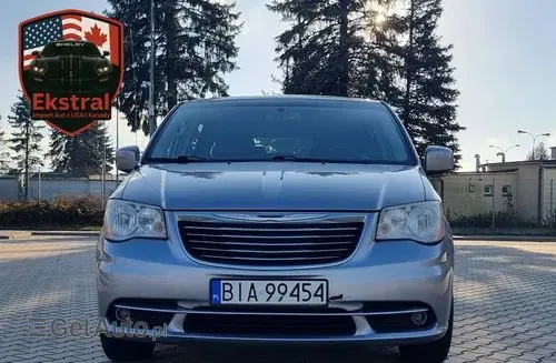 CHRYSLER Town & Country 