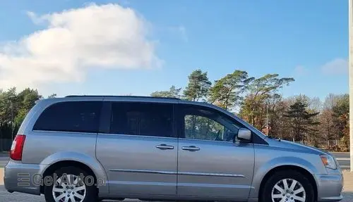 CHRYSLER Town & Country 