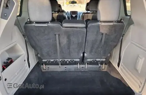 CHRYSLER Town & Country 