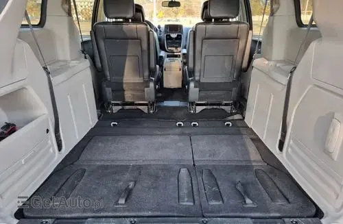 CHRYSLER Town & Country 