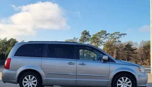 CHRYSLER Town & Country 