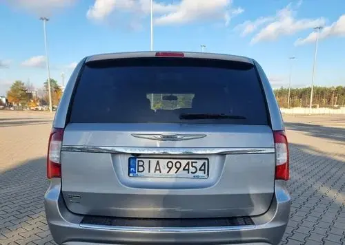 CHRYSLER Town & Country 