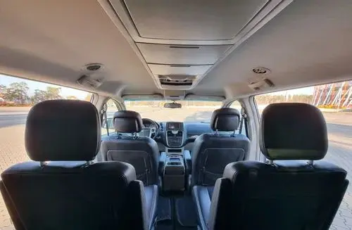 CHRYSLER Town & Country 