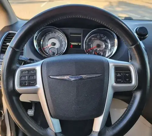 CHRYSLER Town & Country 