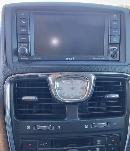 CHRYSLER Town & Country 