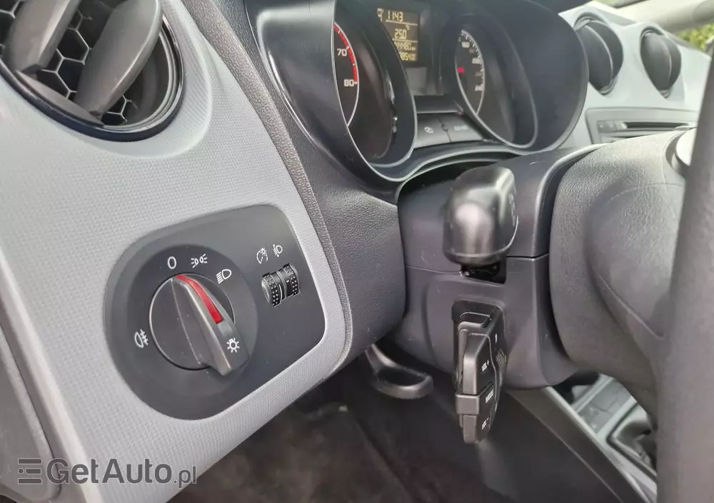 SEAT Ibiza SC 1.2 12V Style