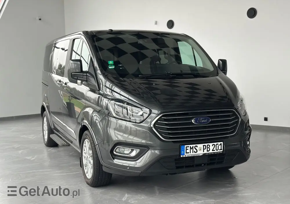 FORD Tourneo Custom 