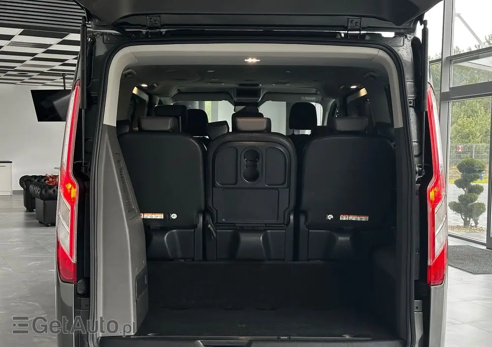 FORD Tourneo Custom 