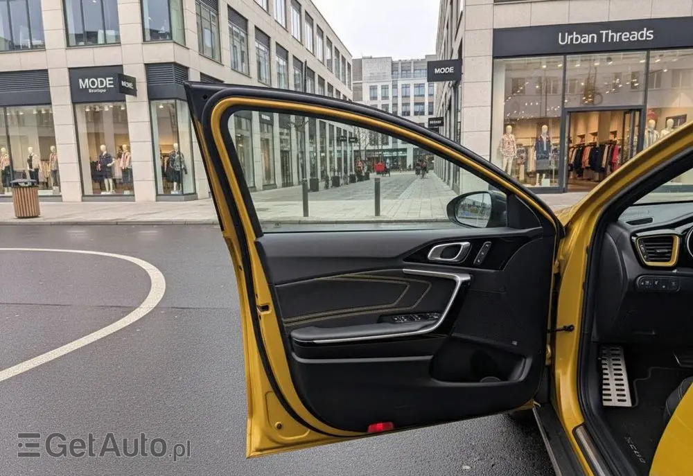 KIA XCeed 1.6 CRDi DCT7 LAUNCH EDITION