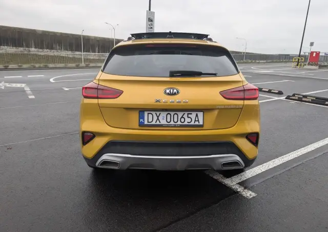 KIA XCeed 1.6 CRDi DCT7 LAUNCH EDITION