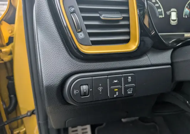 KIA XCeed 1.6 CRDi DCT7 LAUNCH EDITION