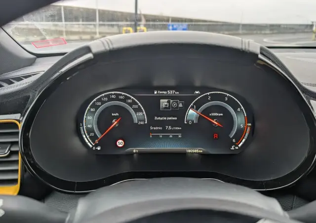 KIA XCeed 1.6 CRDi DCT7 LAUNCH EDITION