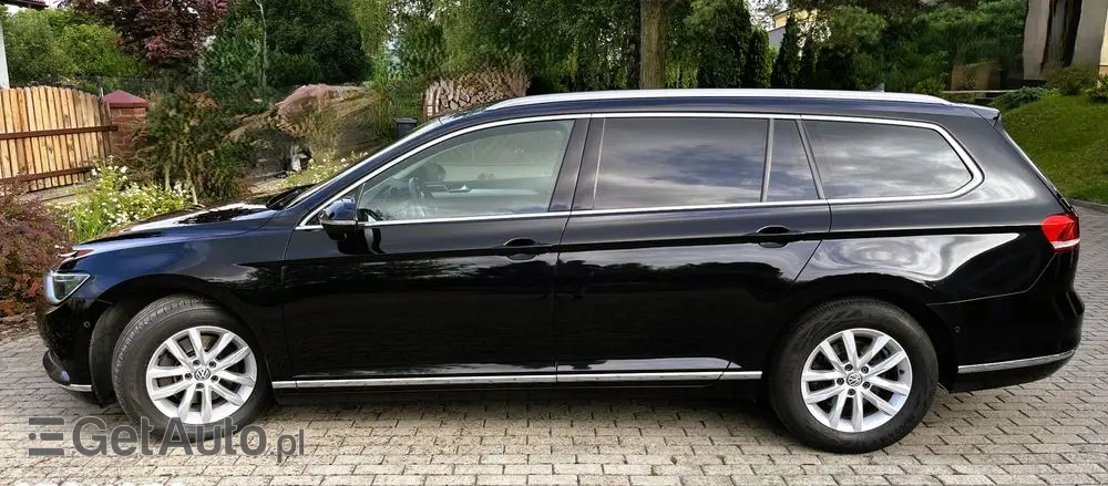 VOLKSWAGEN Passat Variant Ver-variant-2-0-tdi-scr-dsg-bluem-tech-comfortline