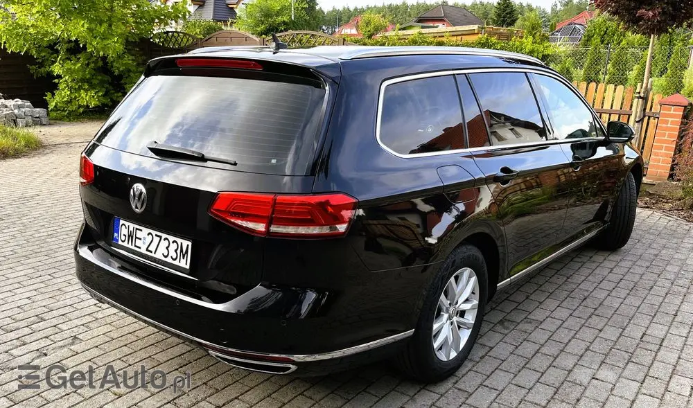 VOLKSWAGEN Passat Variant Ver-variant-2-0-tdi-scr-dsg-bluem-tech-comfortline