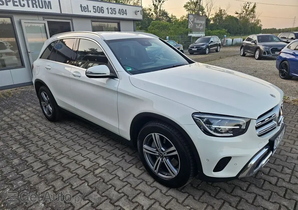 MERCEDES-BENZ GLC 220 d 4Matic 9G-TRONIC